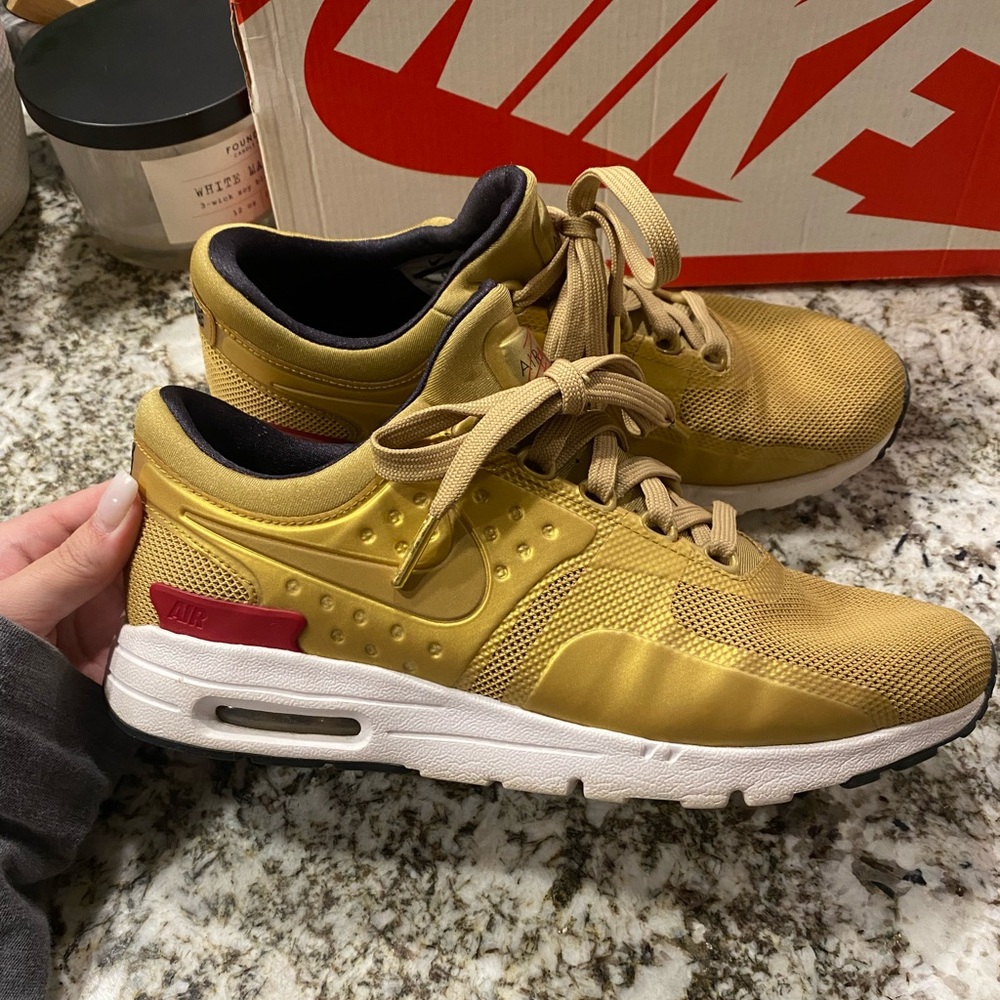 Nike Air Max Zero